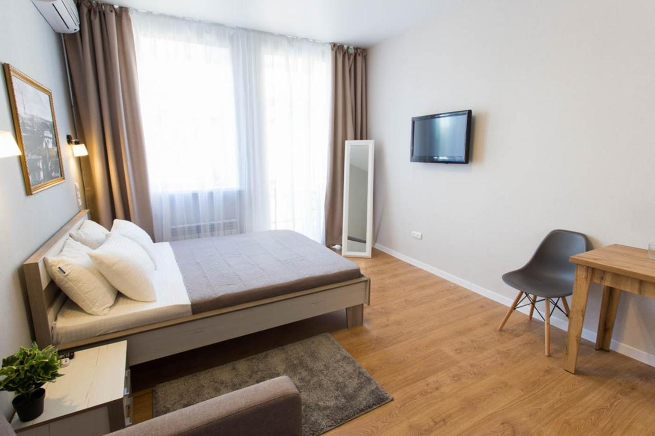 Cozy Apartment Beside Metro Yaroslava Mudroho, Universytet - Chernyshevska Str 95-6 Carcóvia Exterior foto
